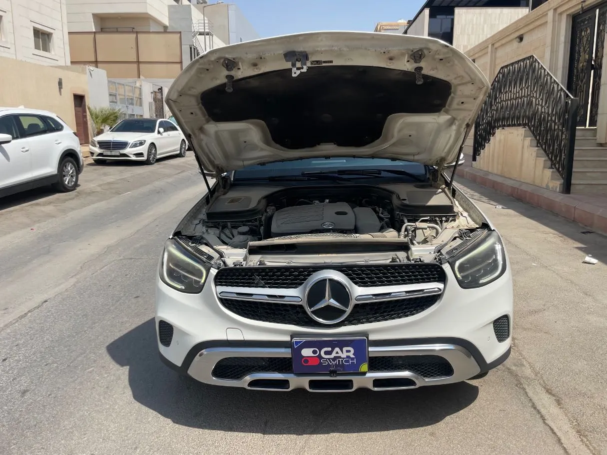 Car image 24