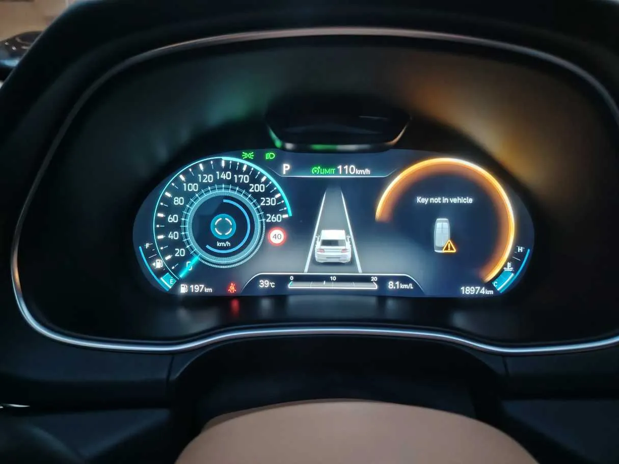 Car image 30