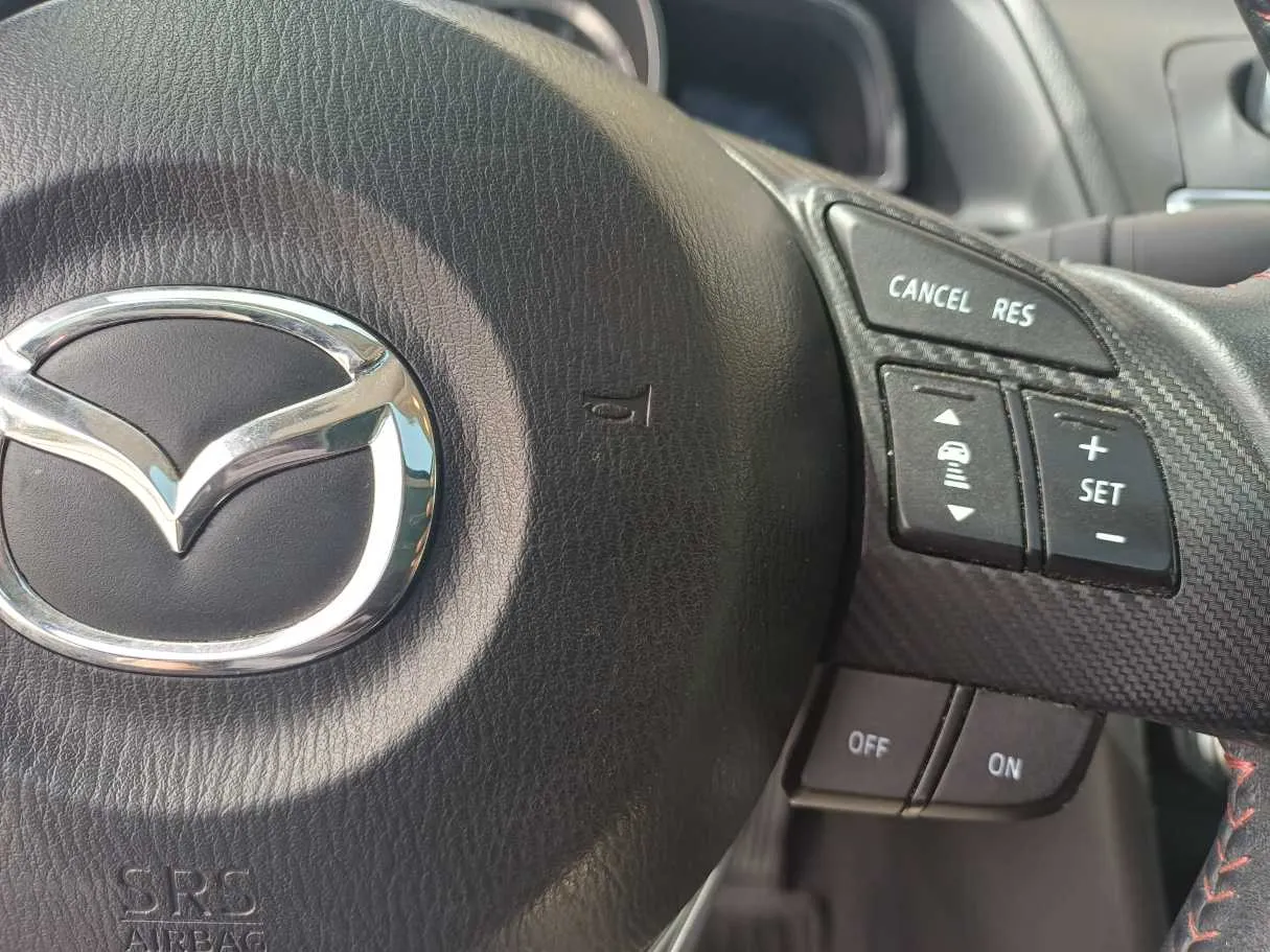 Car image 20