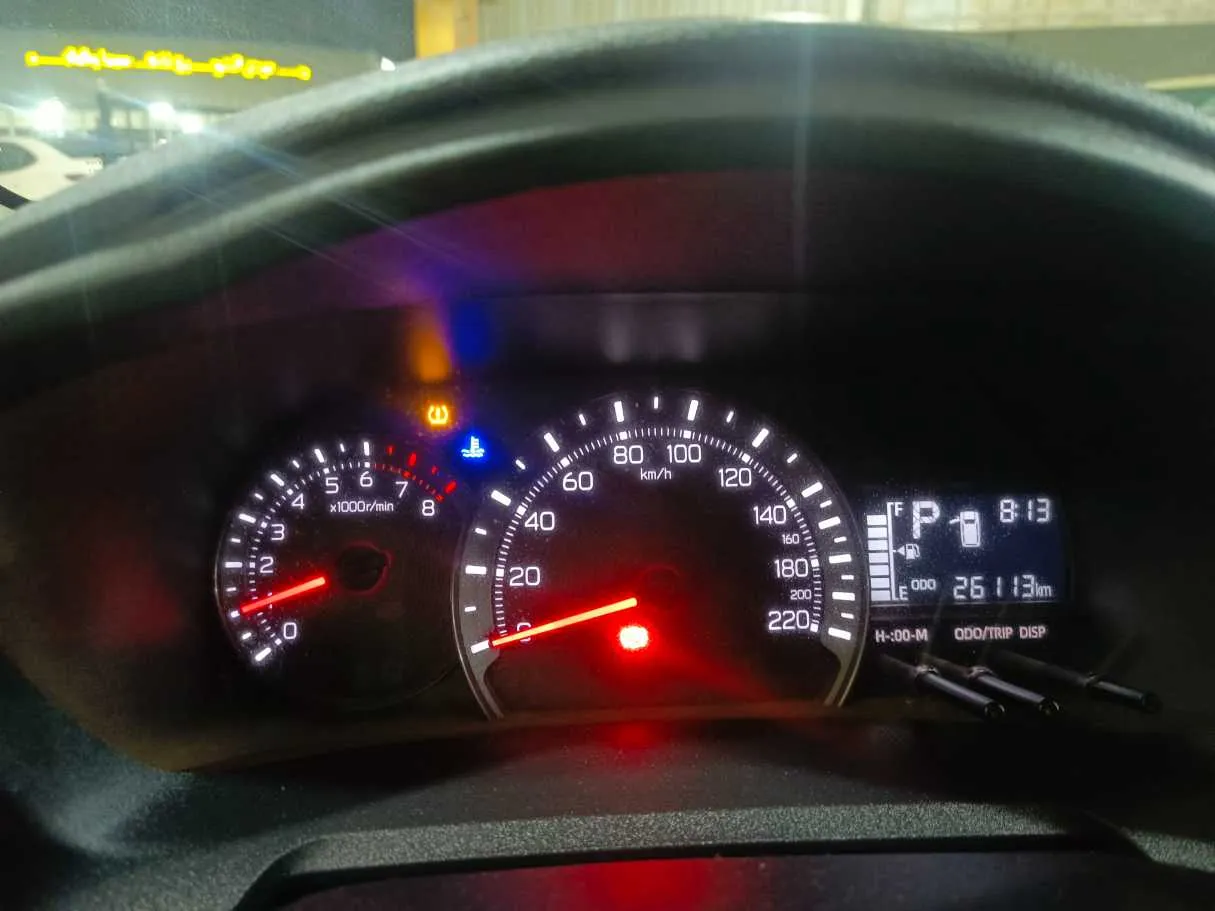 Car image 10