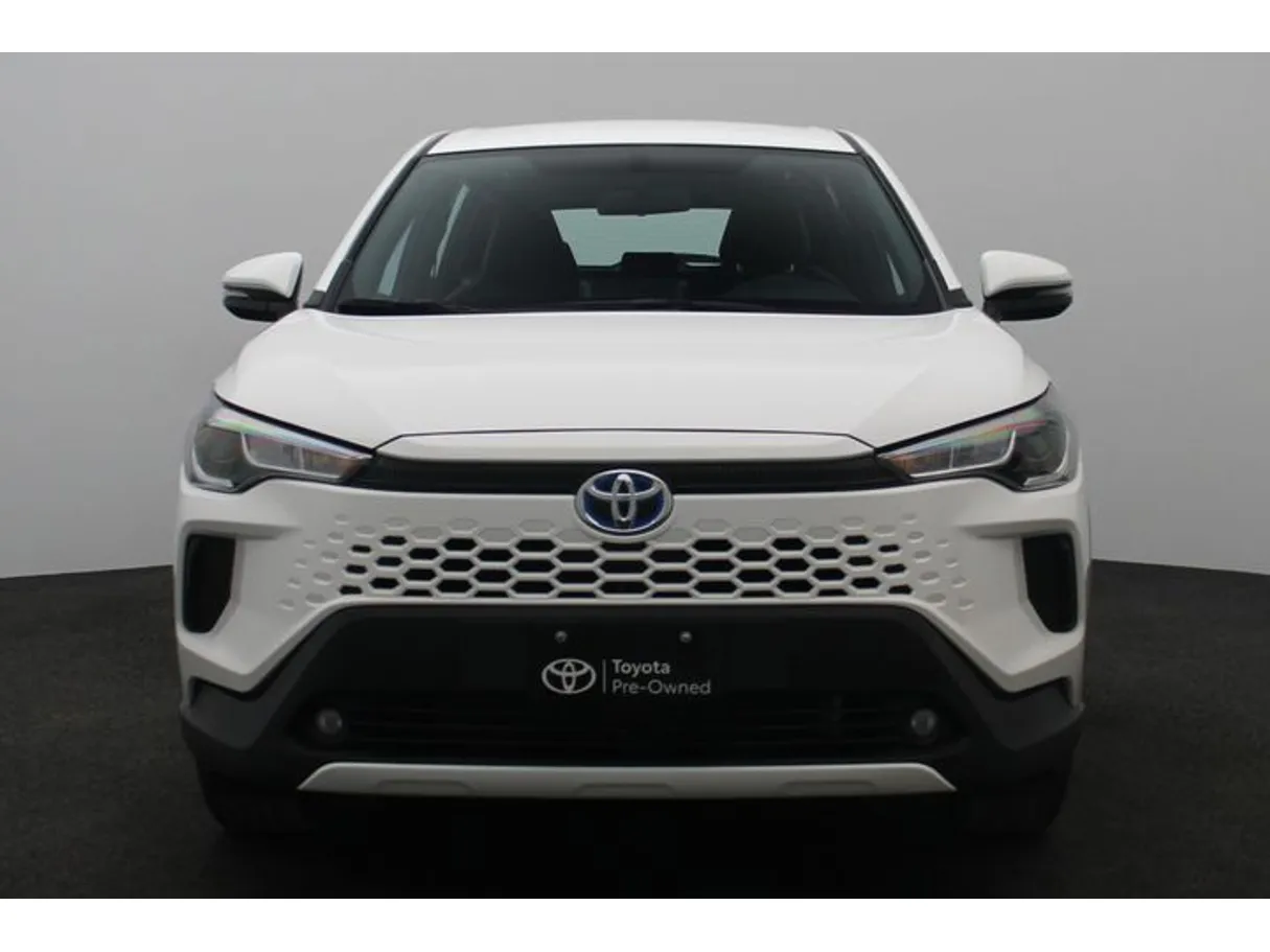 Car image 11