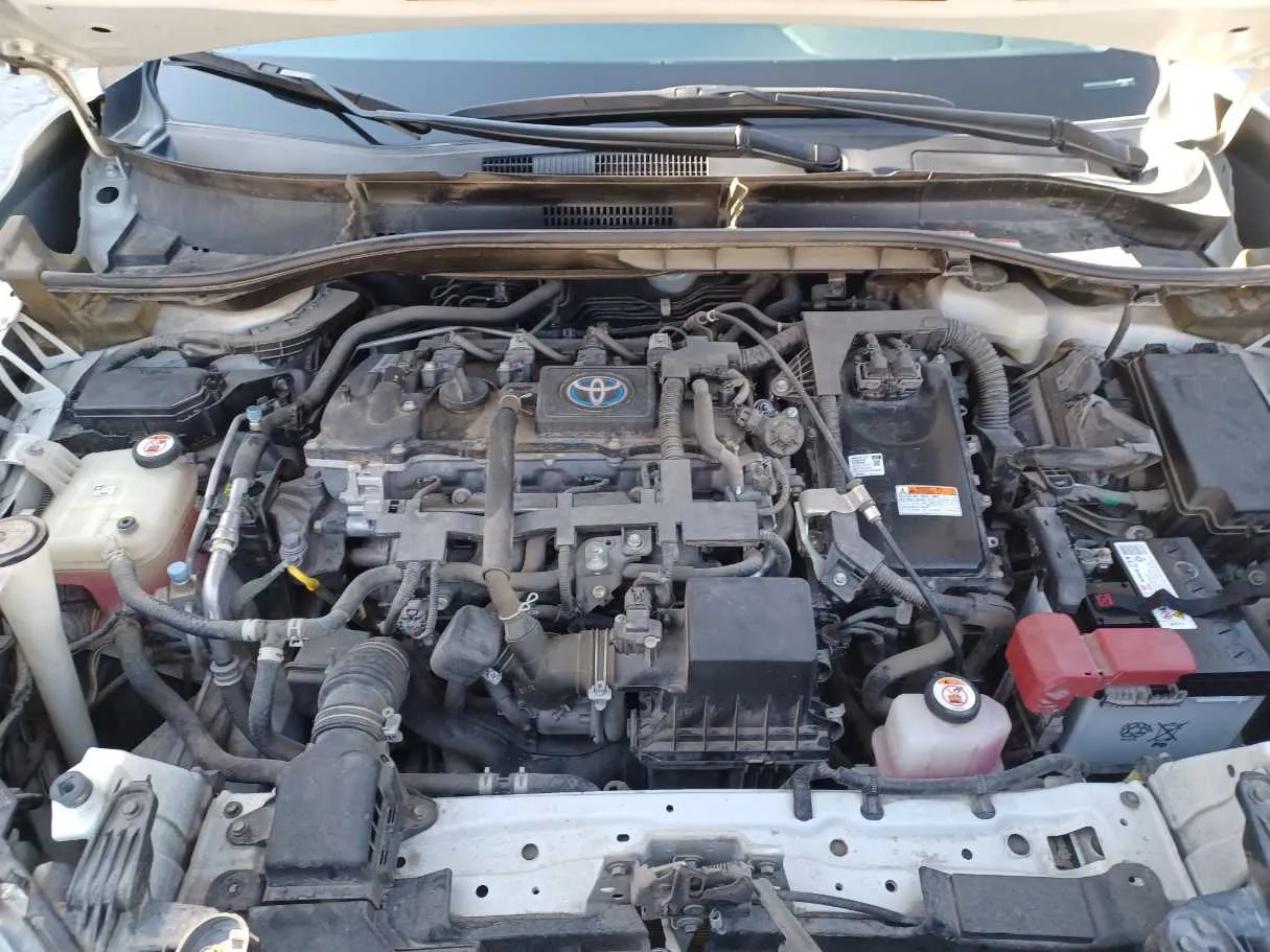 Car image 23