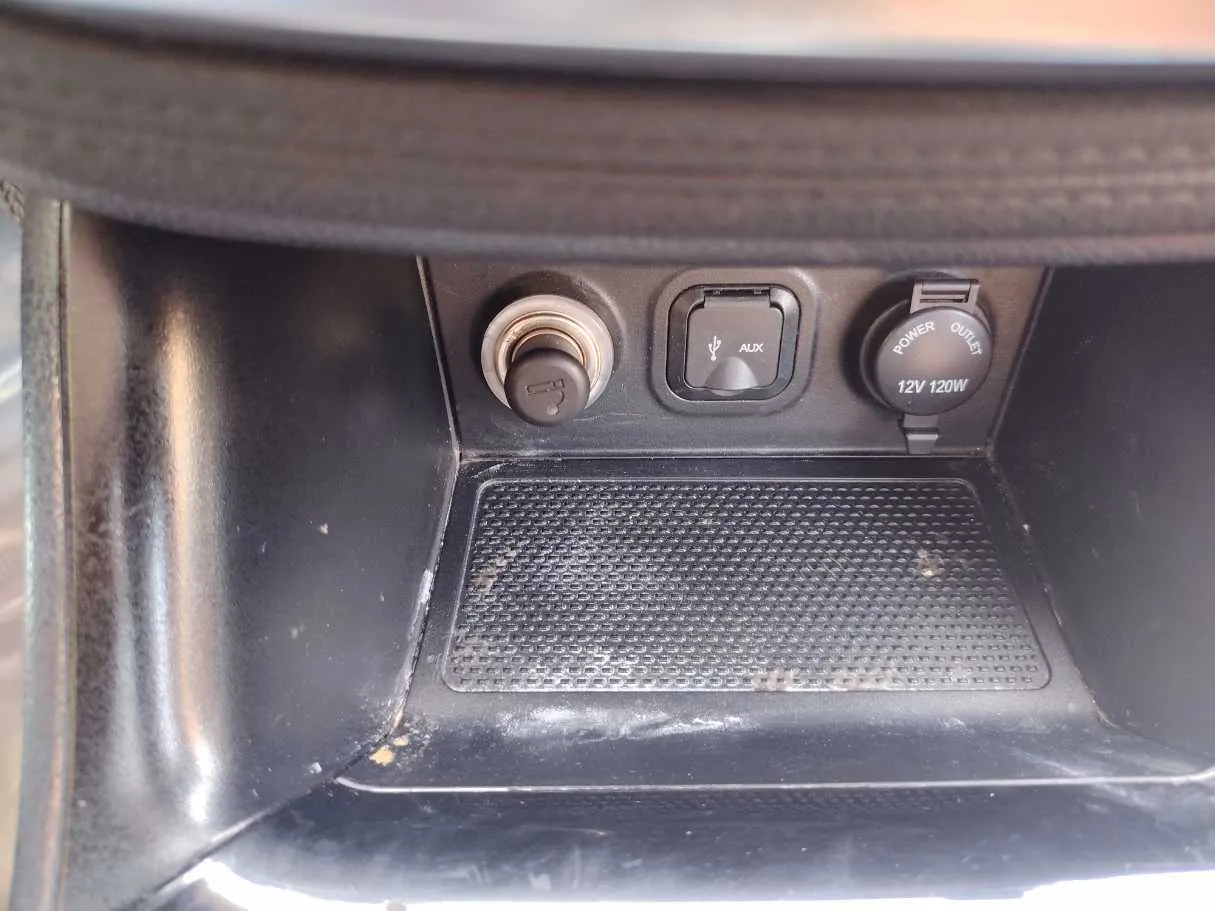 Car image 22