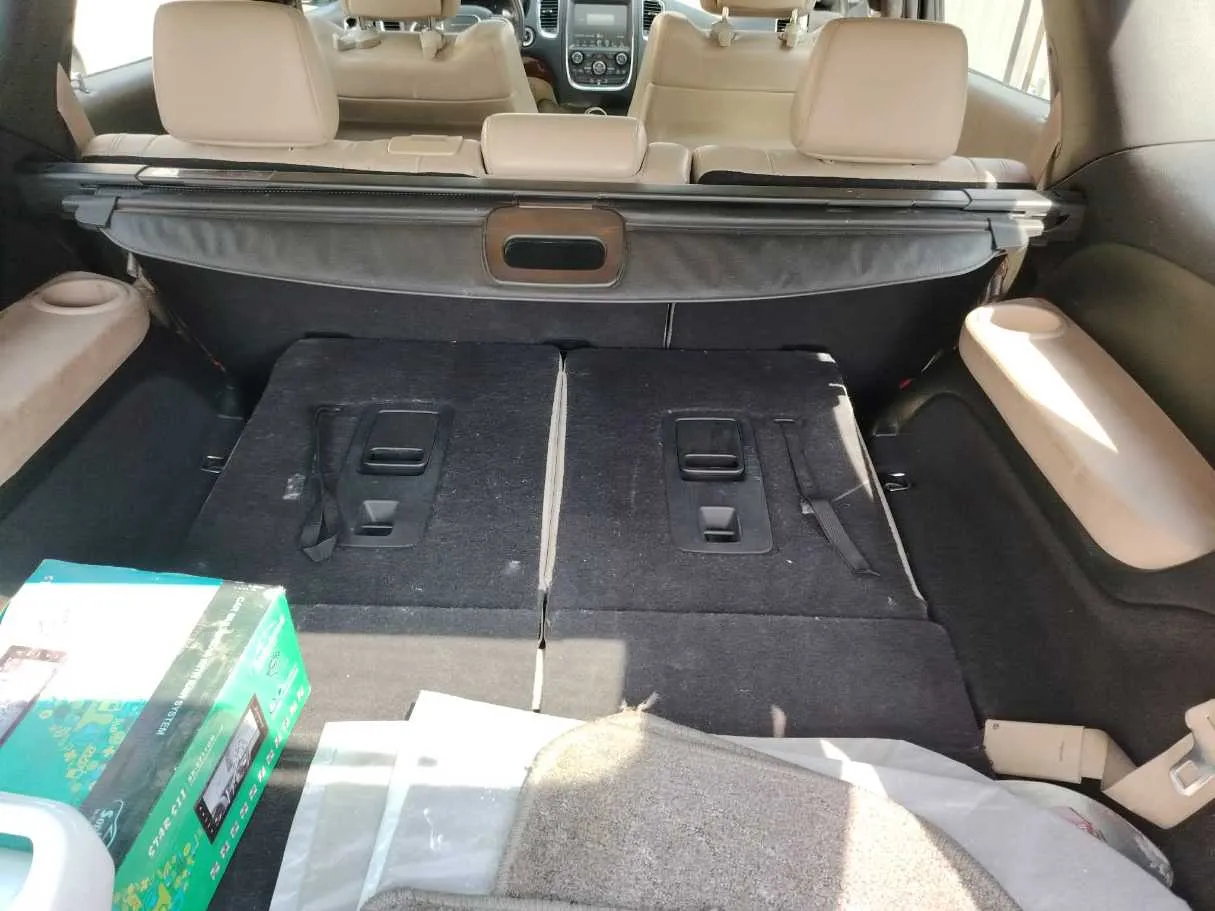 Car image 33