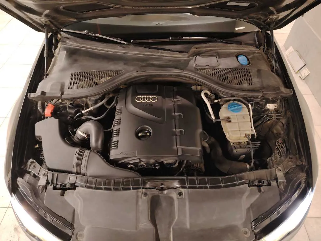 Car image 37