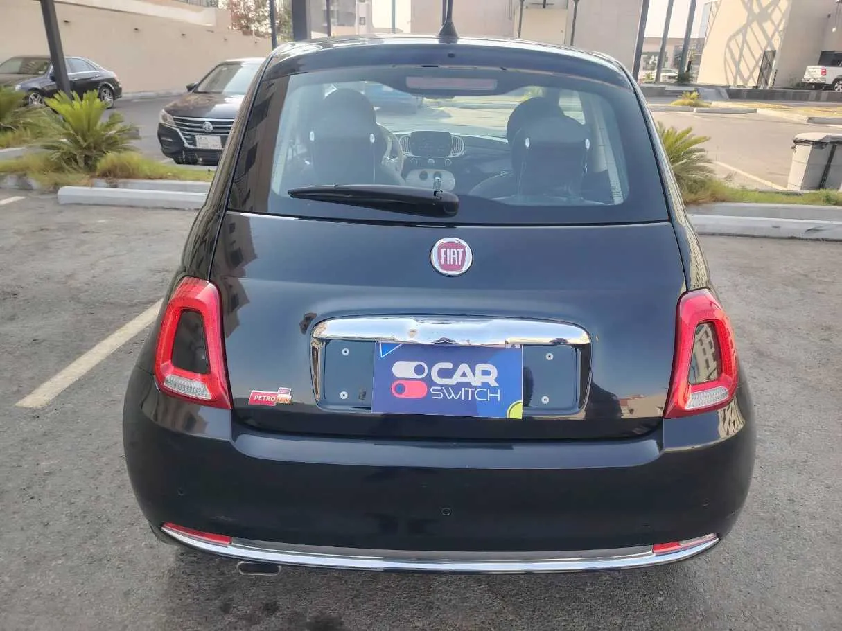 Car image 6