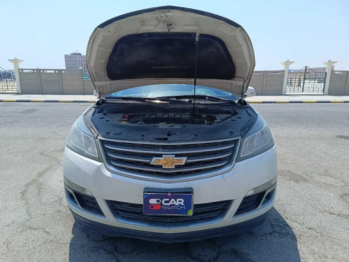 Car image 30