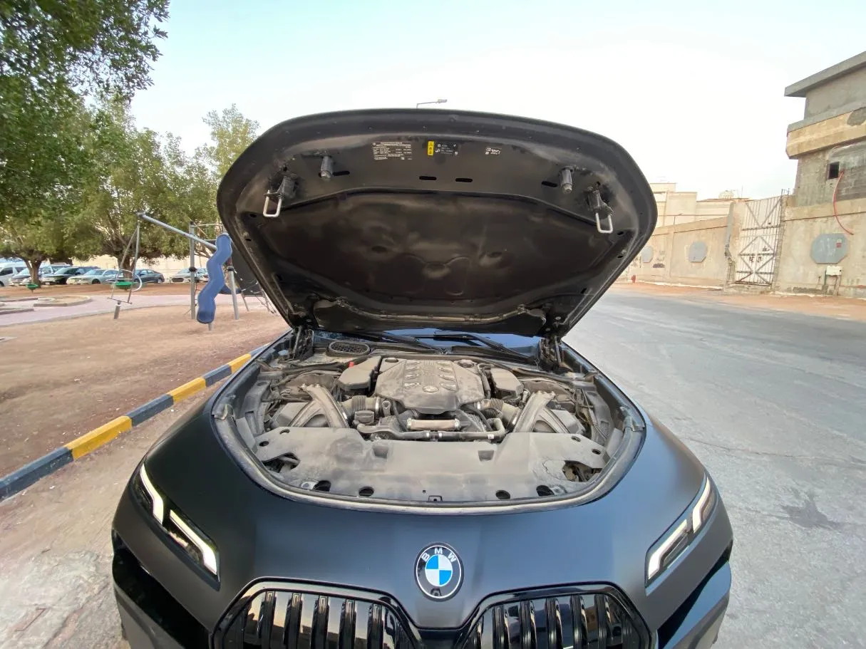 Car image 36