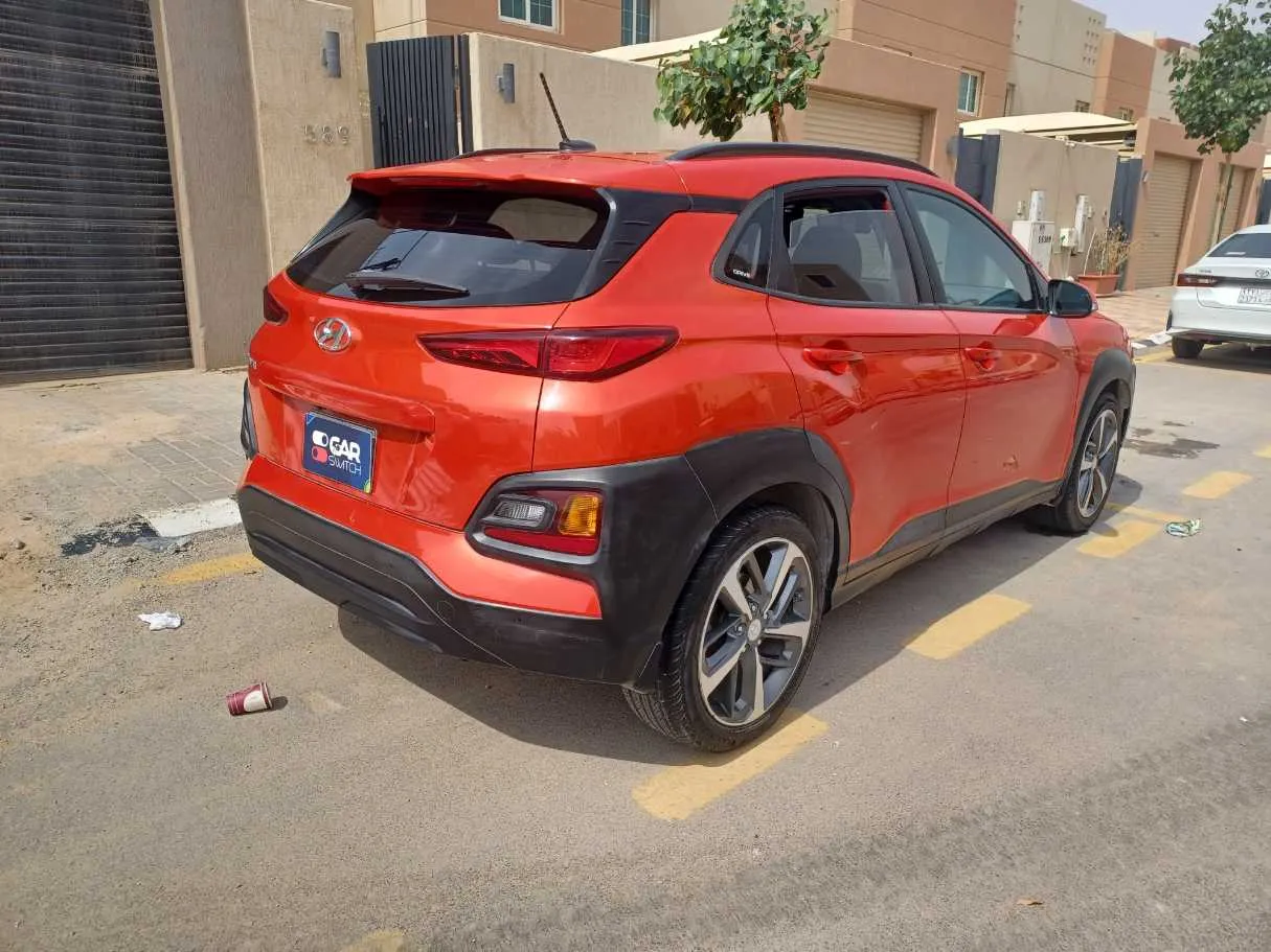Car image 5
