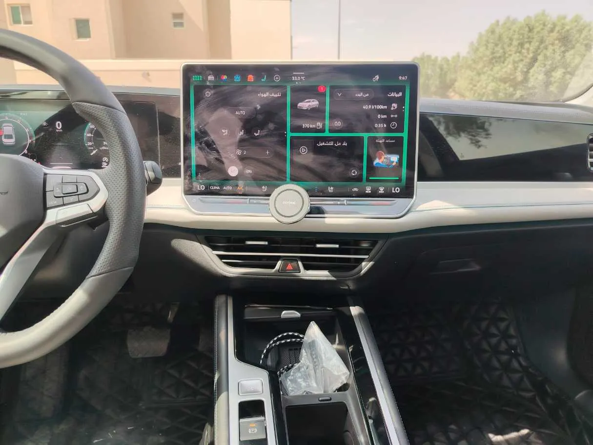 Car image 22