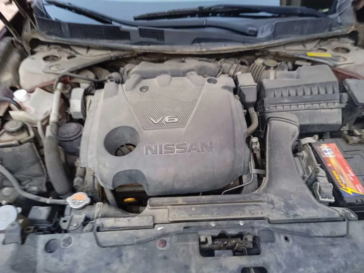 Car image 38