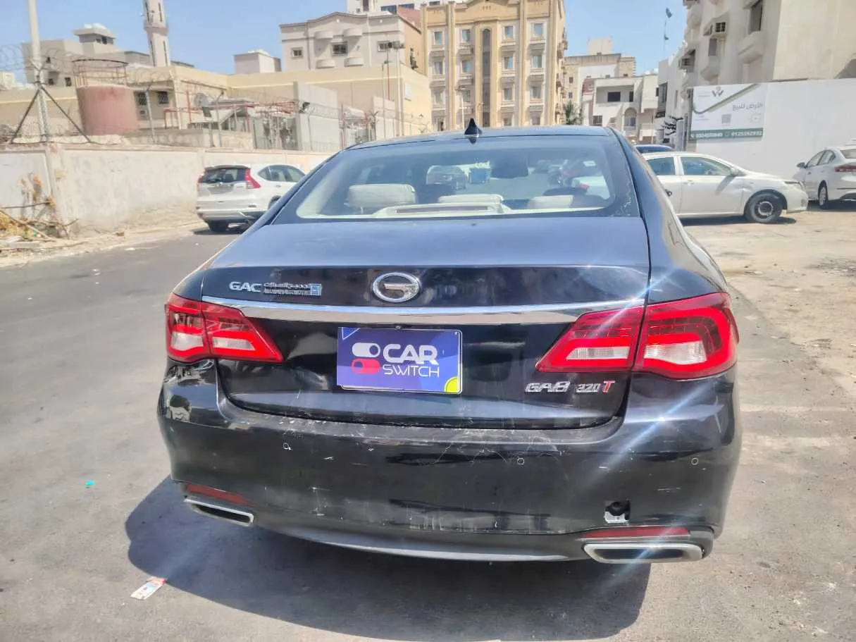 Car image 6