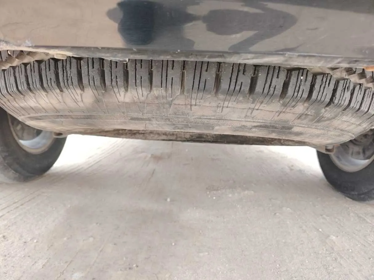 Car image 46