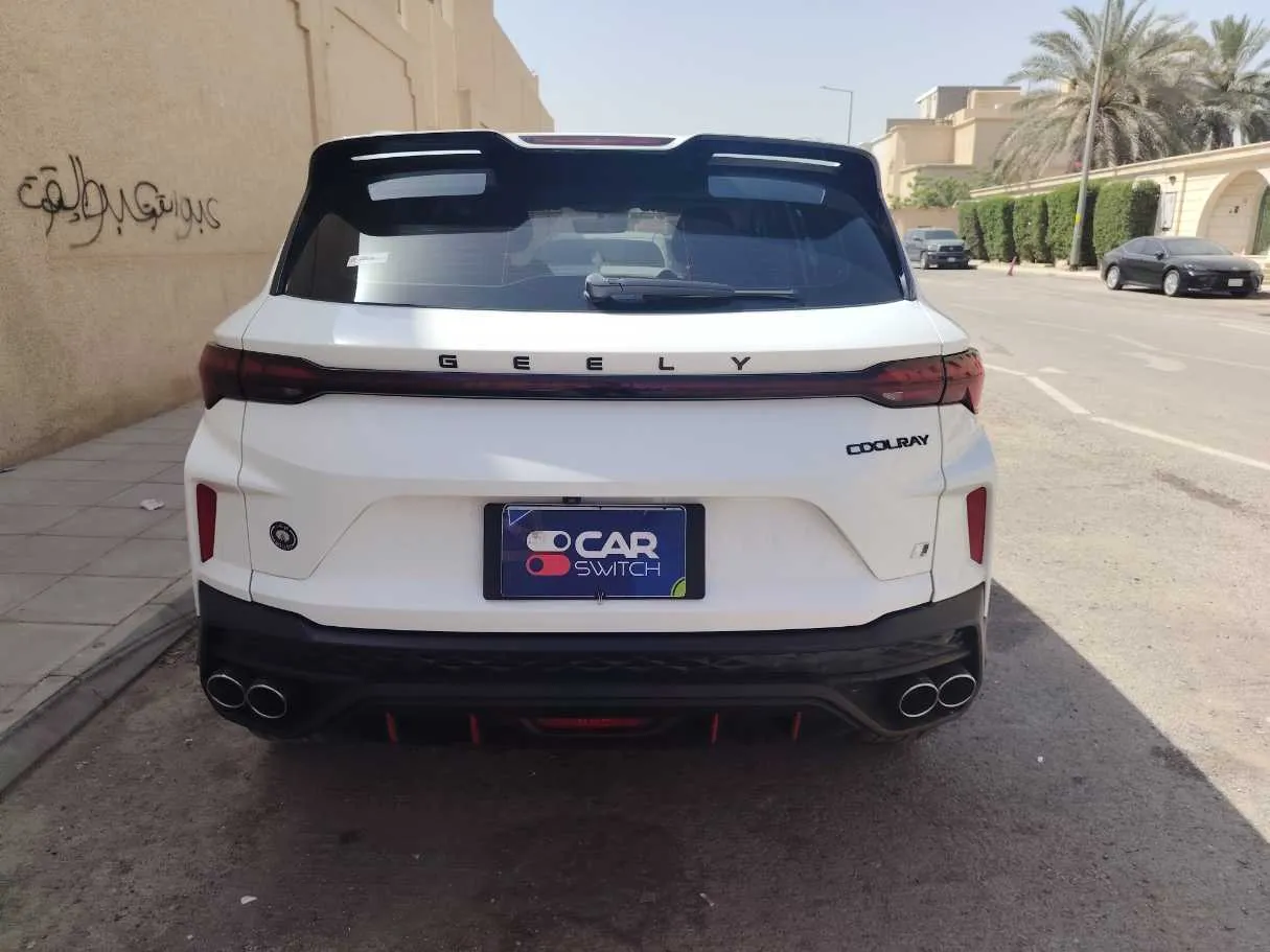 Car image 6