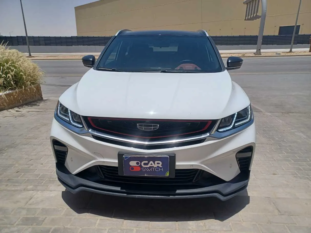 Car image 2