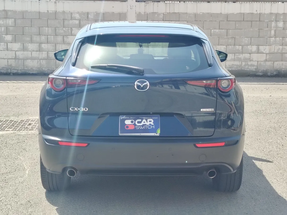 Car image 6