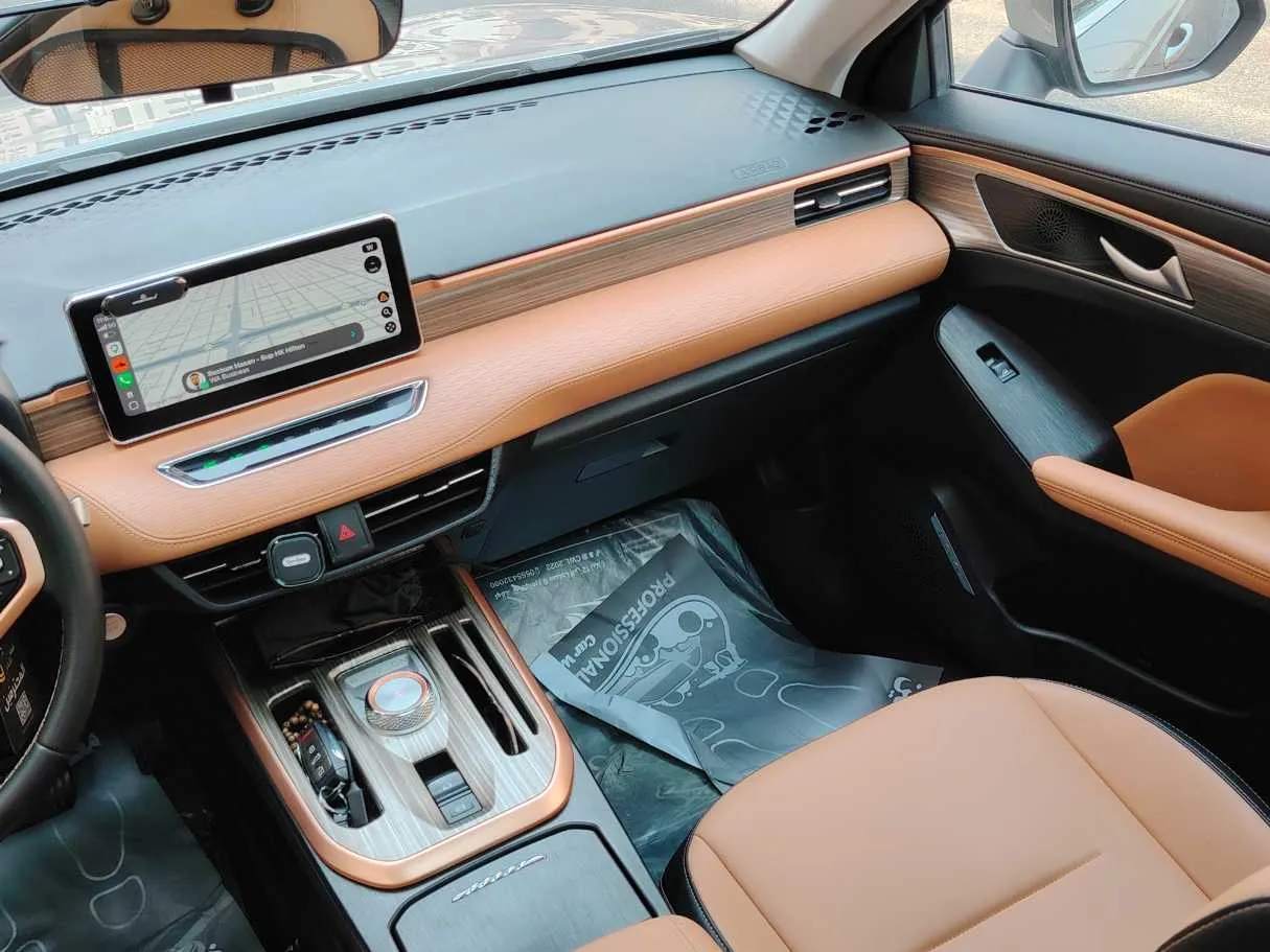 Car image 35