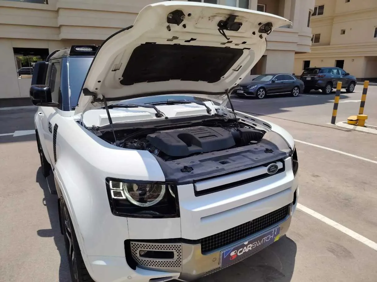 Car image 40