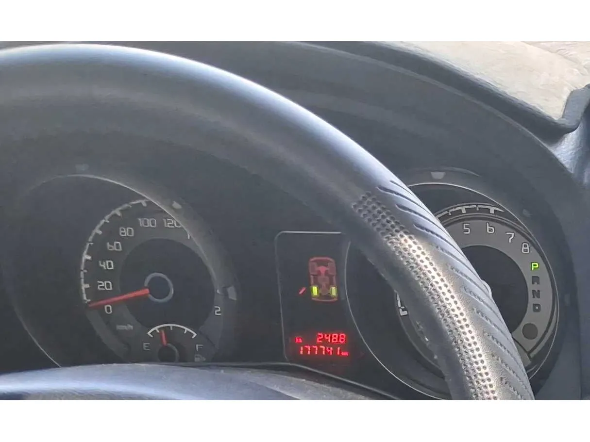 Car image 20