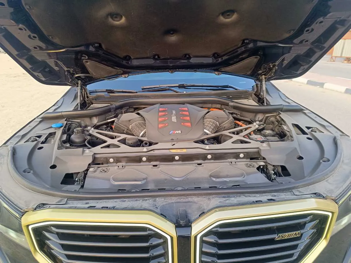 Car image 37
