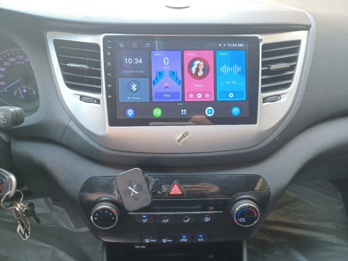 Car image 15