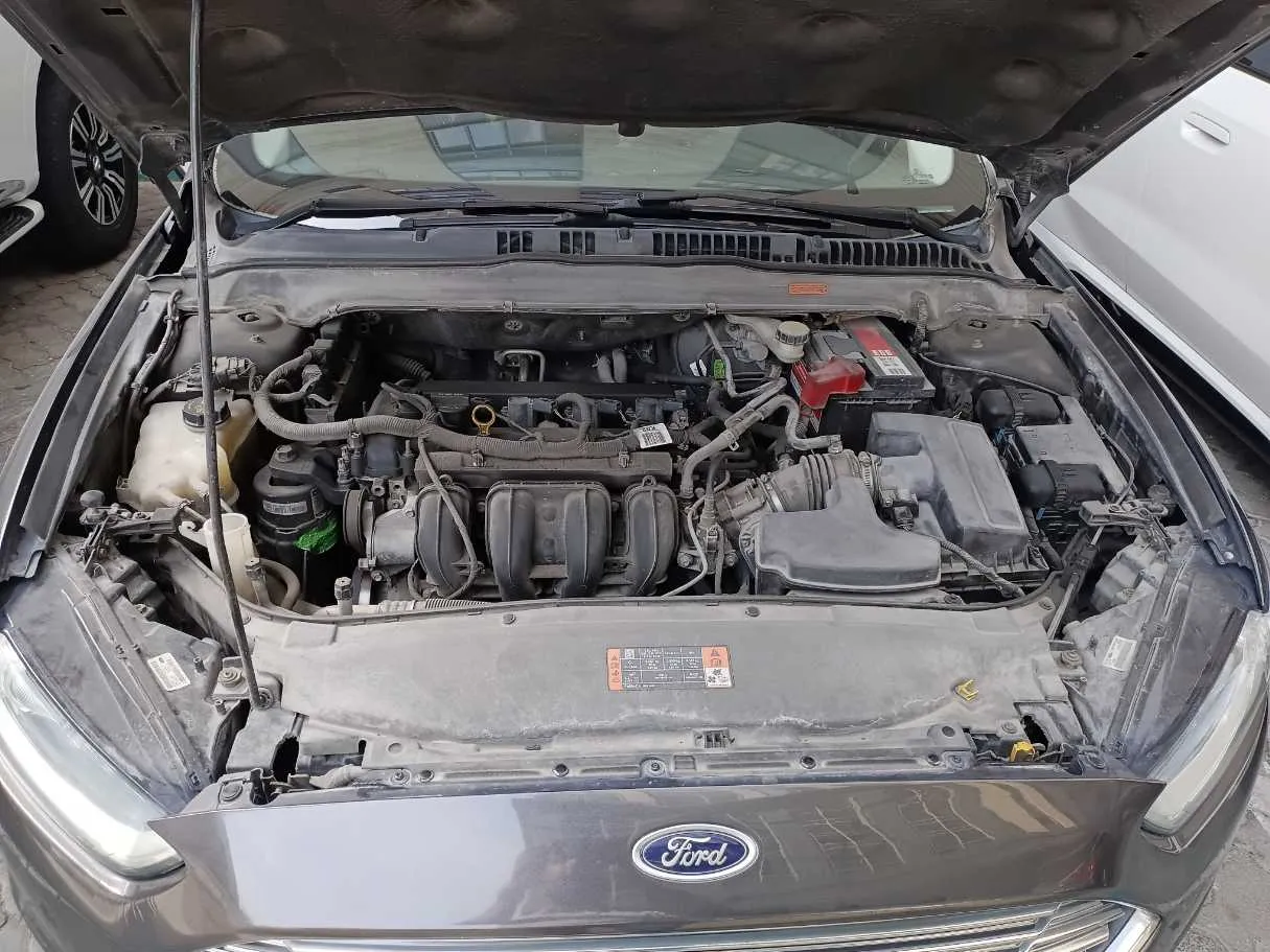 Car image 20