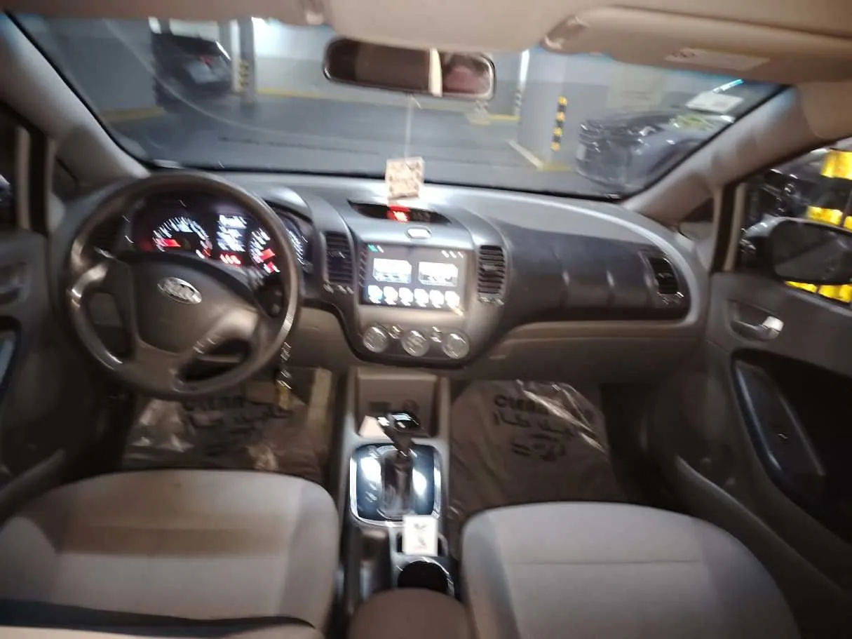 Car image 21