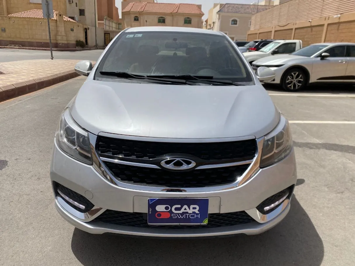 Car image 2