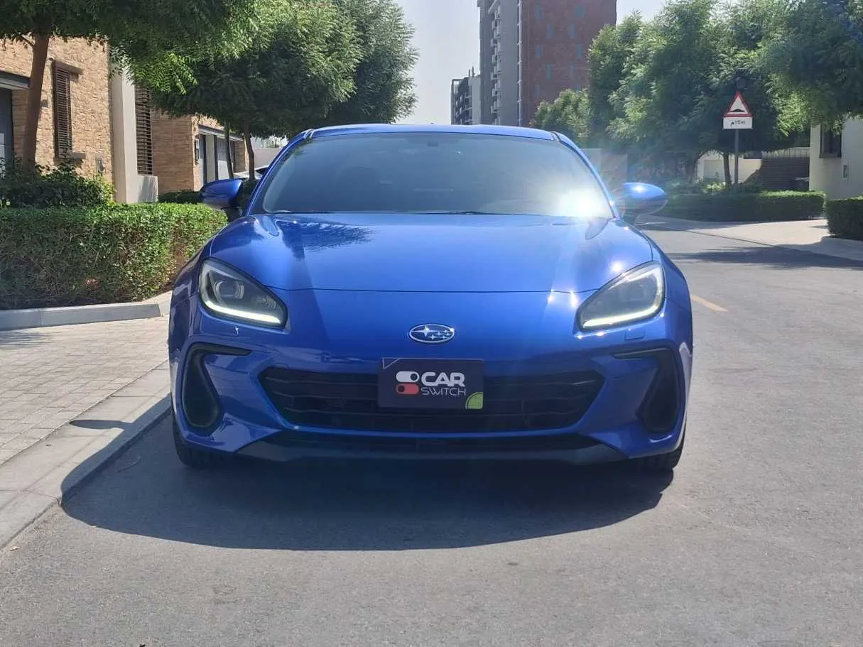 Car image 2