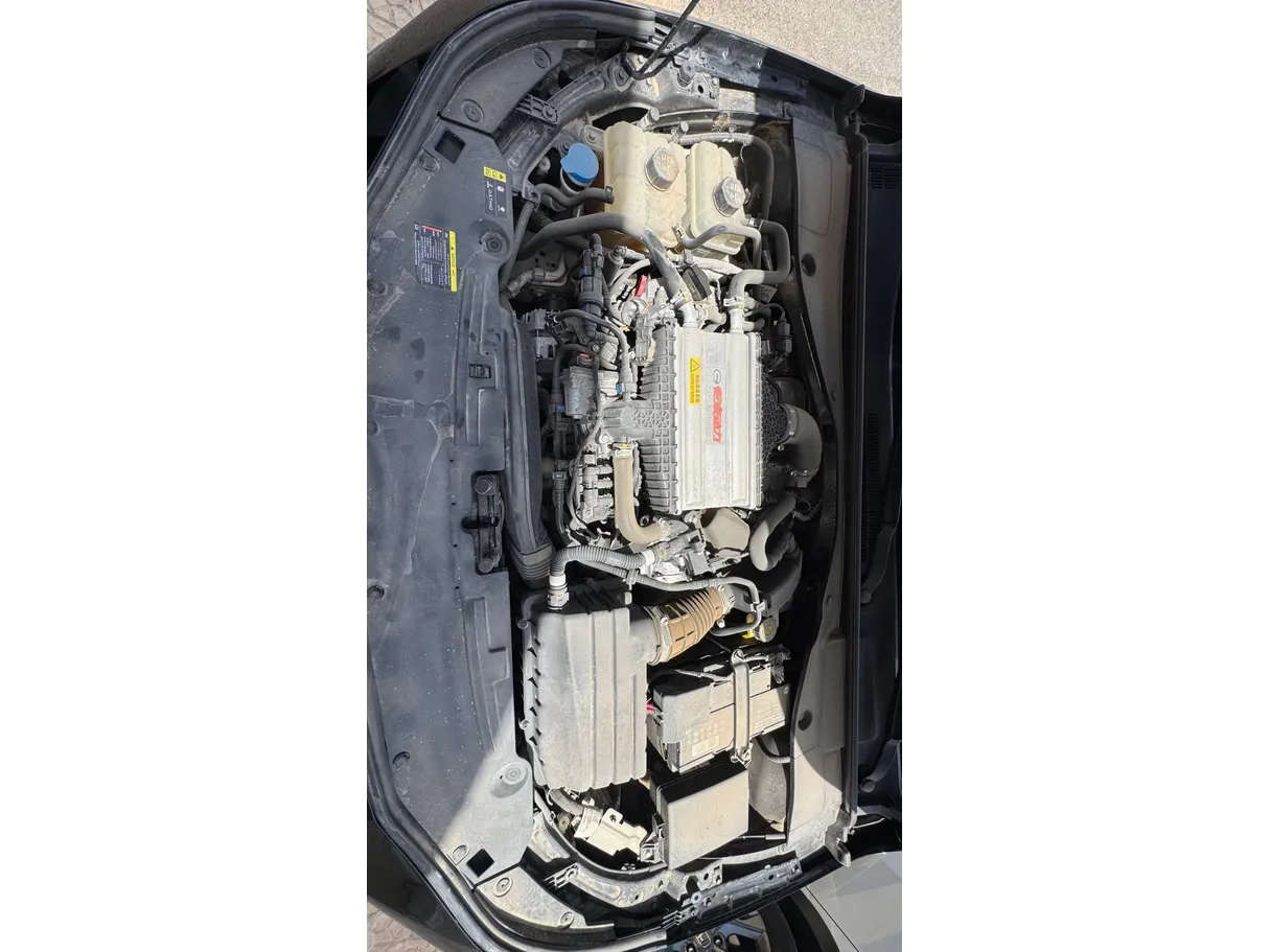 Car image 28