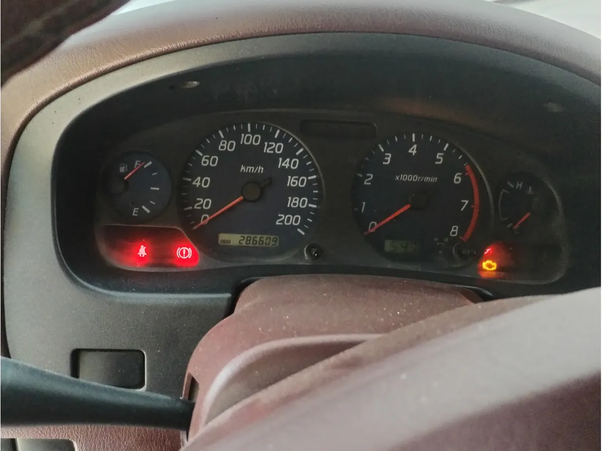 Car image 6
