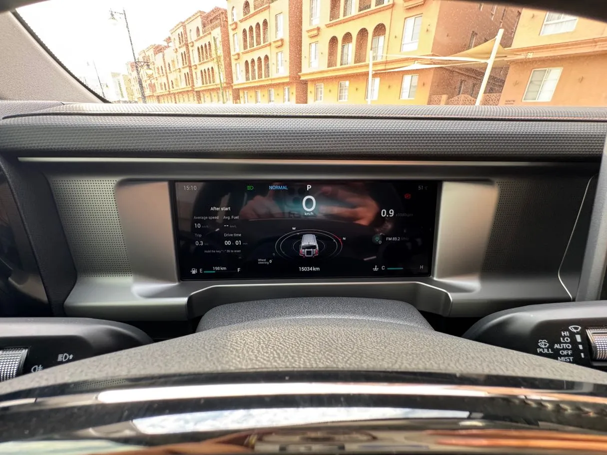 Car image 21
