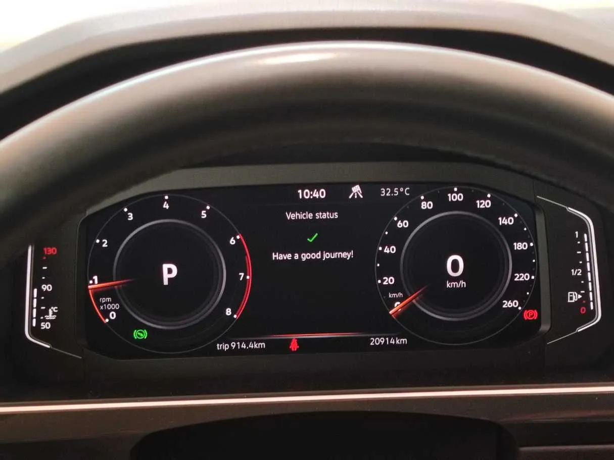 Car image 28