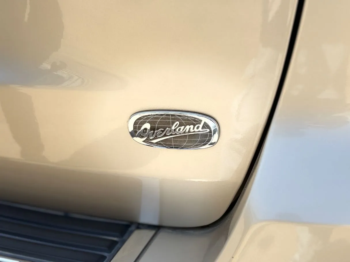 Car image 28