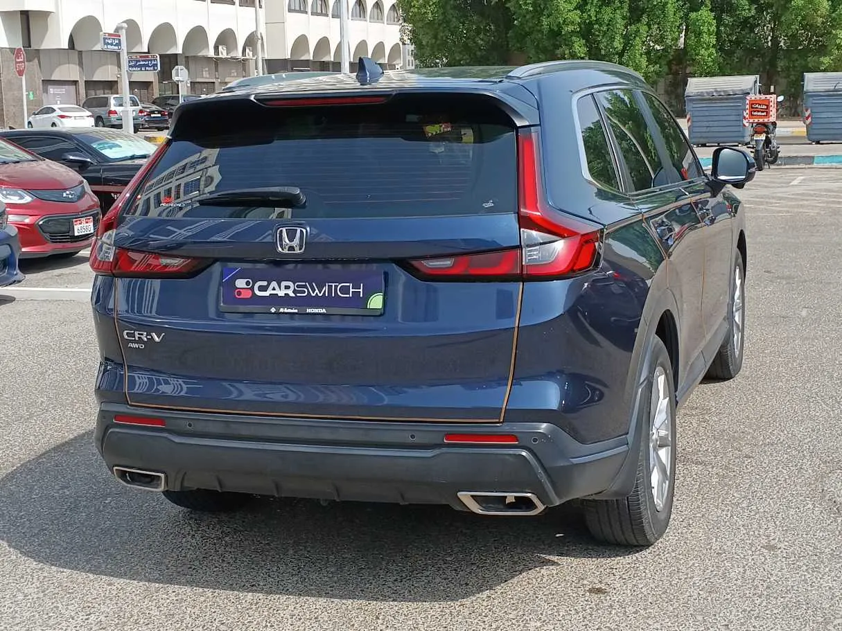 Car image 7