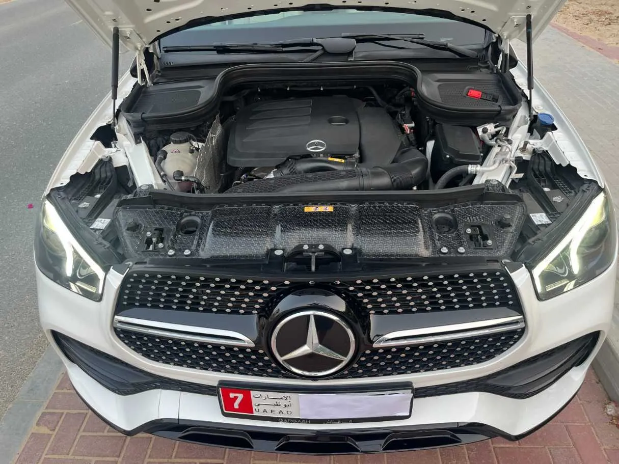 Car image 37