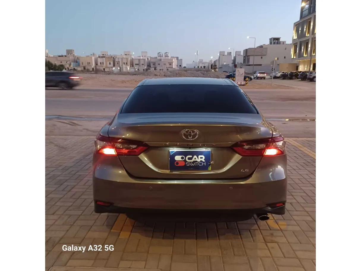 Car image 29