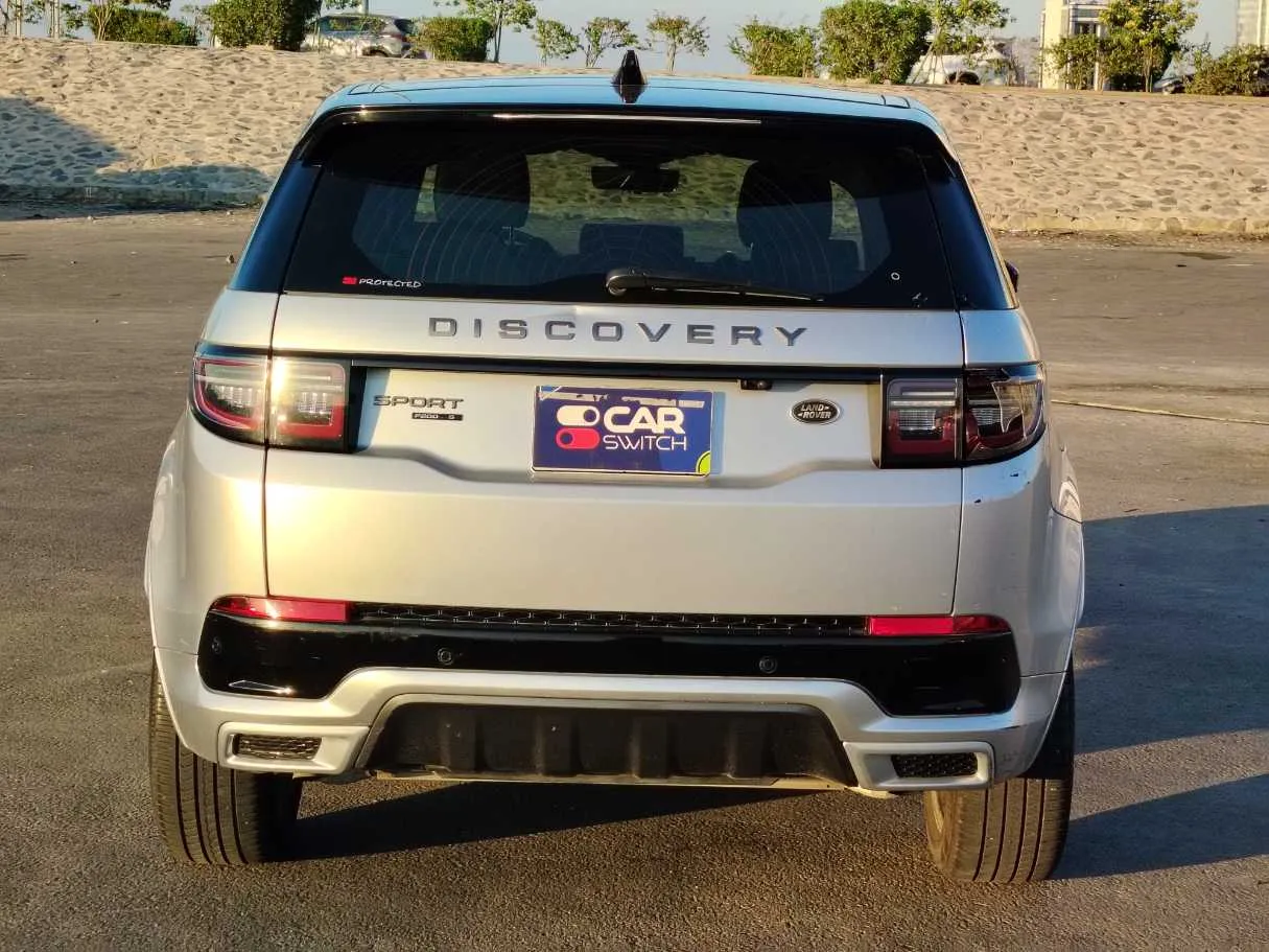 Car image 6