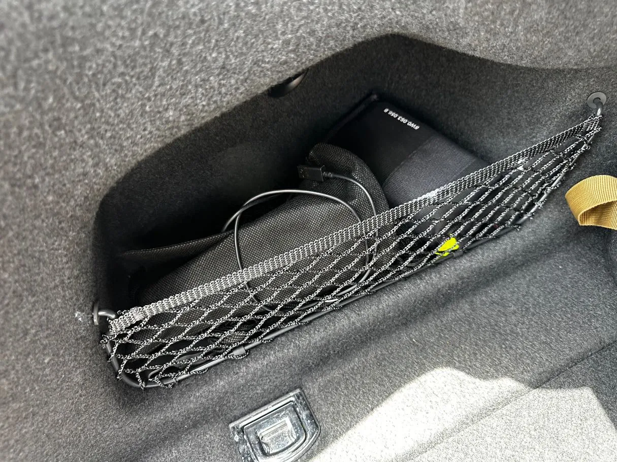 Car image 29