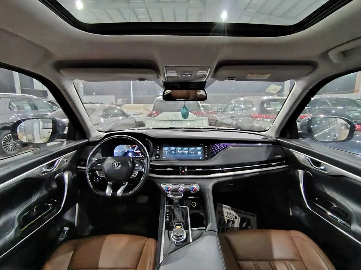 Car image 22