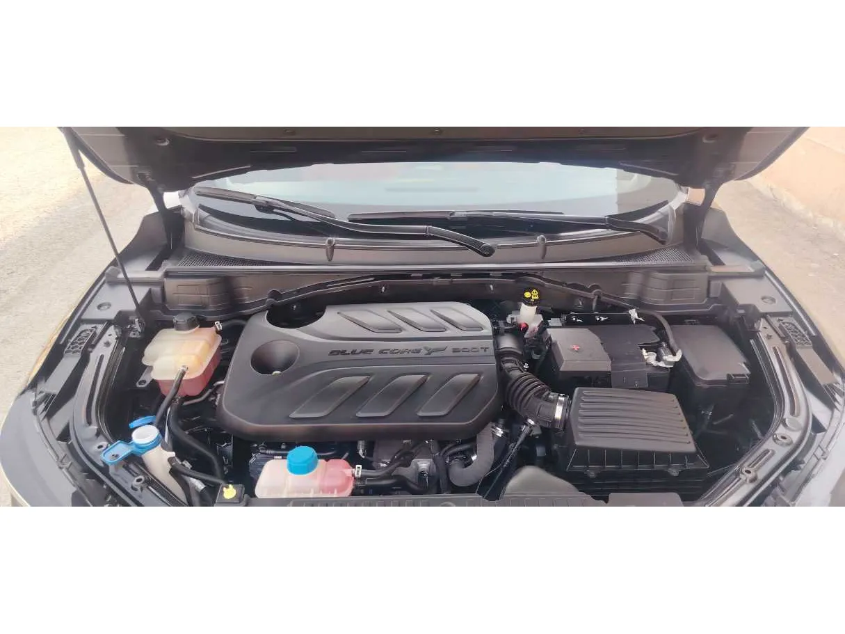Car image 36