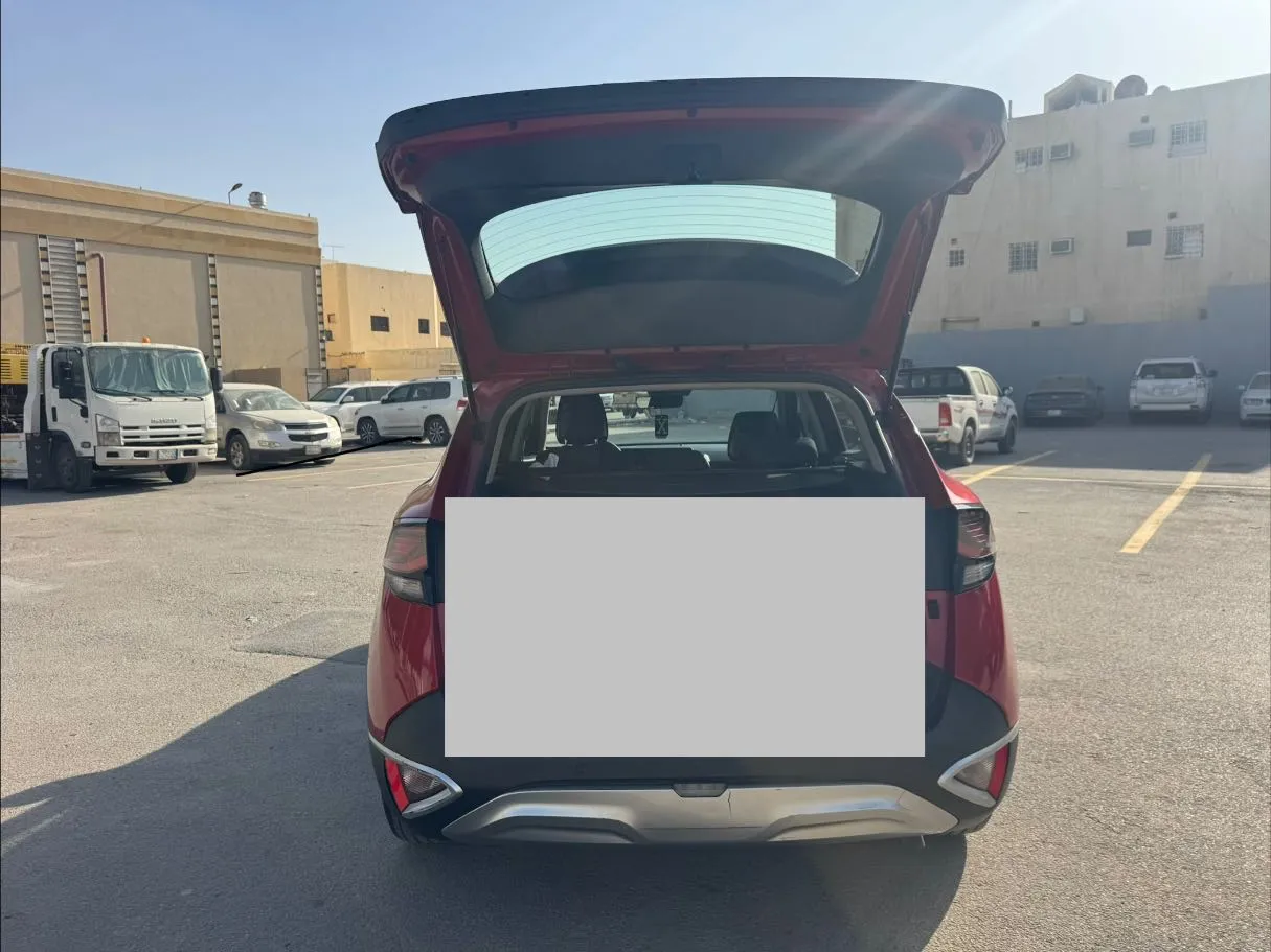 Car image 20