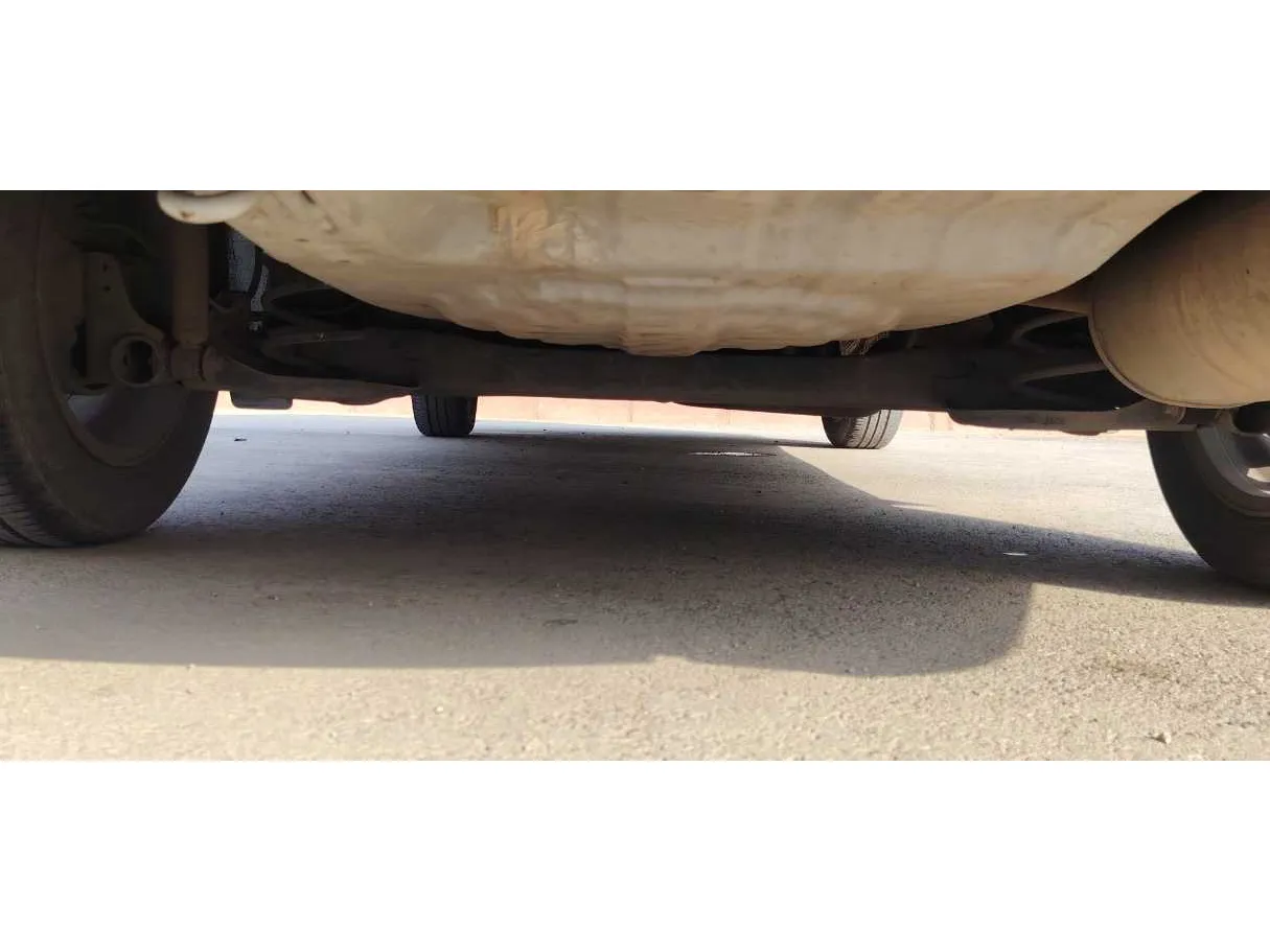Car image 23