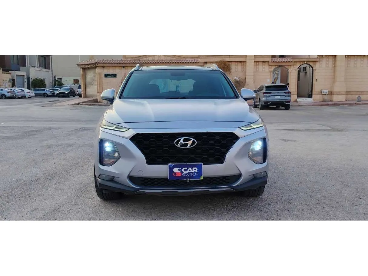 Car image 2