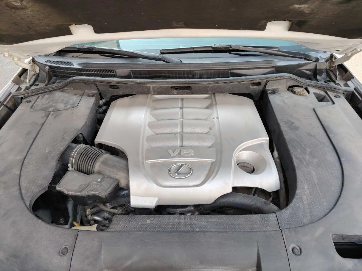 Car image 45