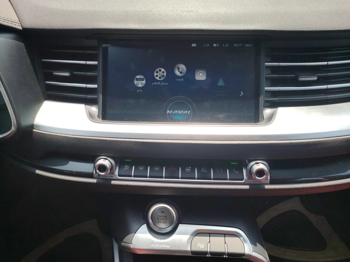 Car image 21