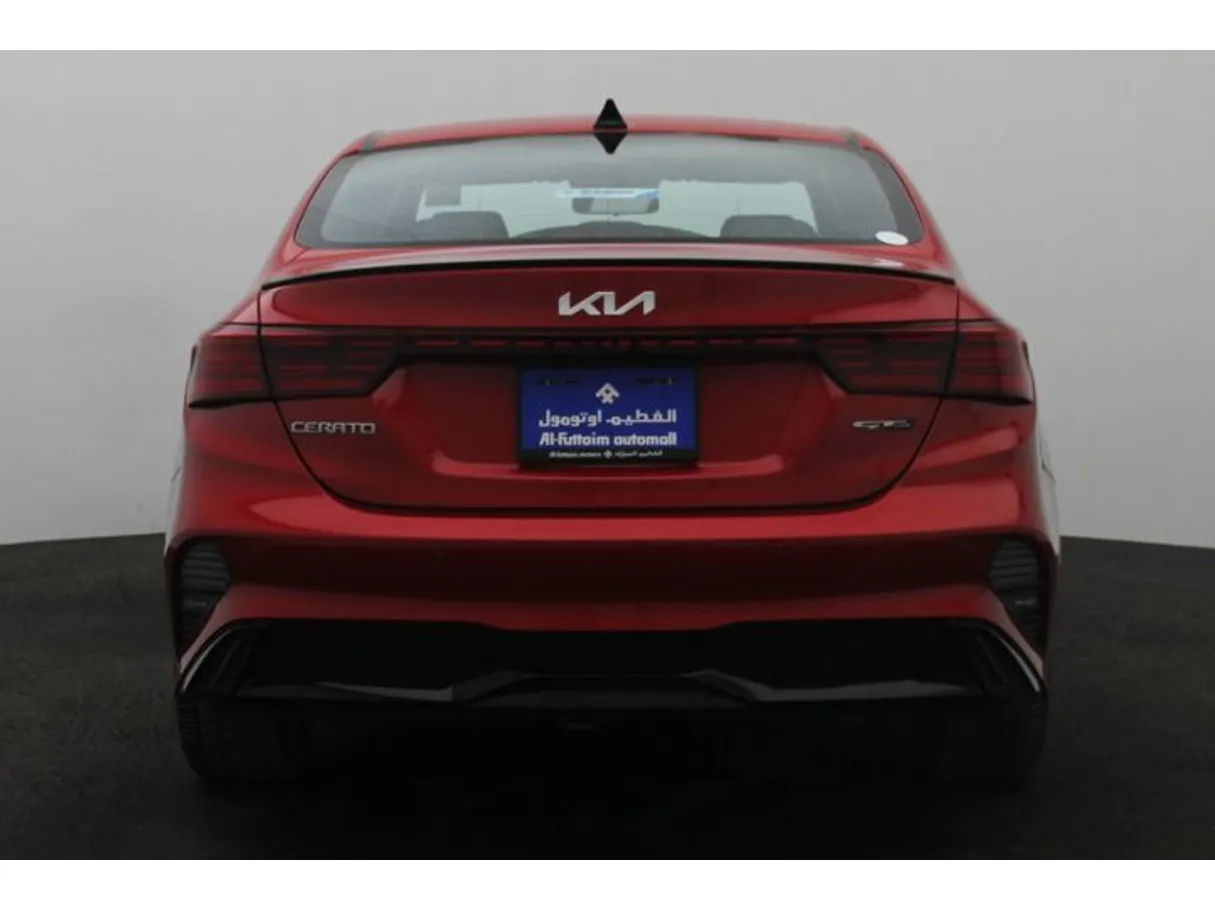Car image 12