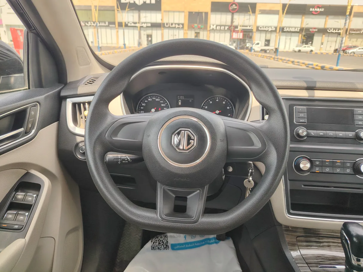 Car image 21