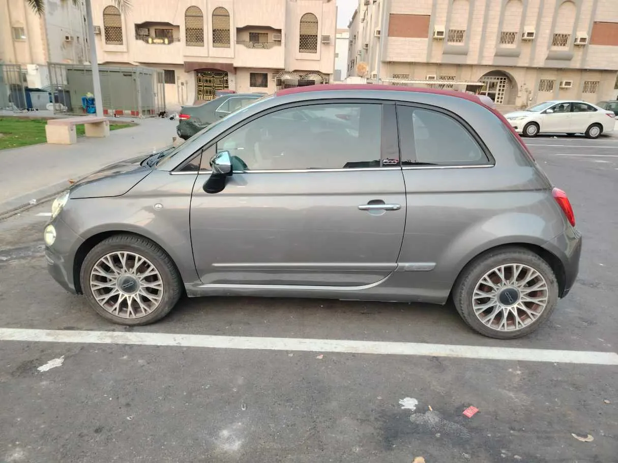 Car image 10