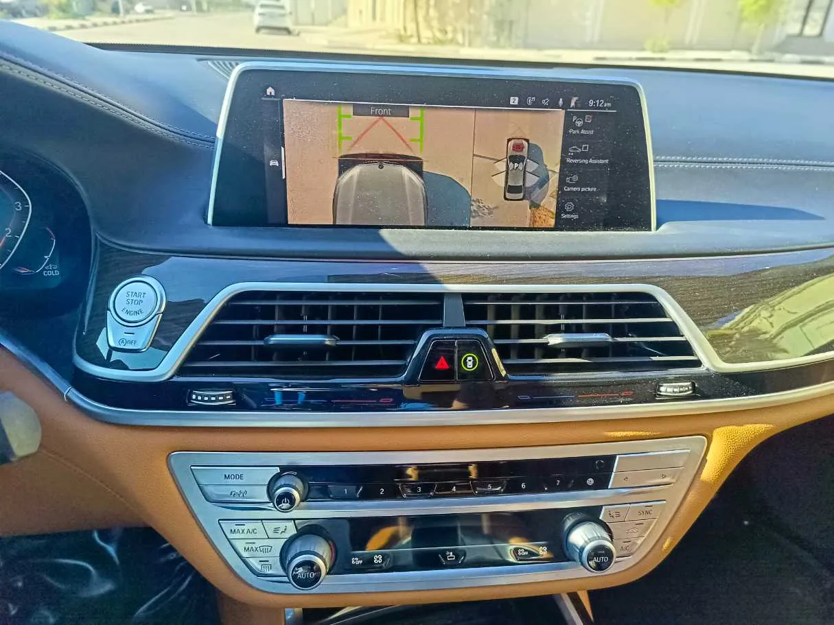 Car image 22